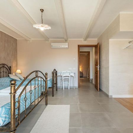 Villa Sa Rocca Junior & Suite 奇亚 外观 照片
